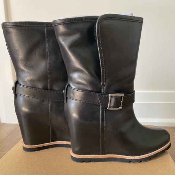Ugg Ellecia wedge boot - Picture 4 of 8